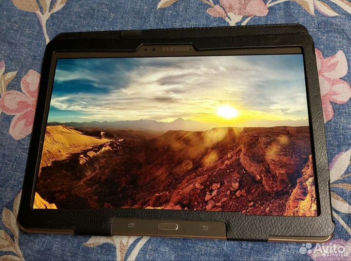 Samsung Galaxy Tab S 10.5 (SM-T805)