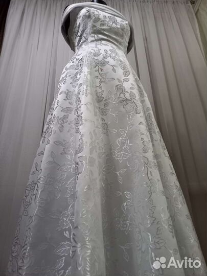 Вечернее/ свадебное платье