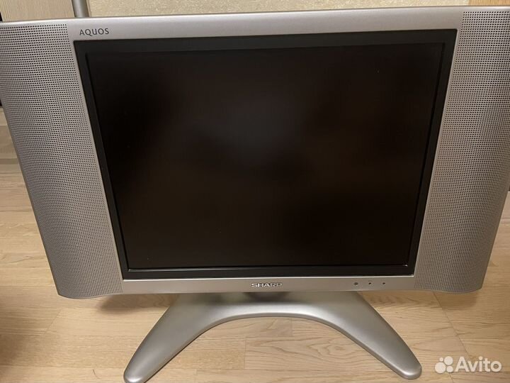 Teлевизор sharp aquos 20