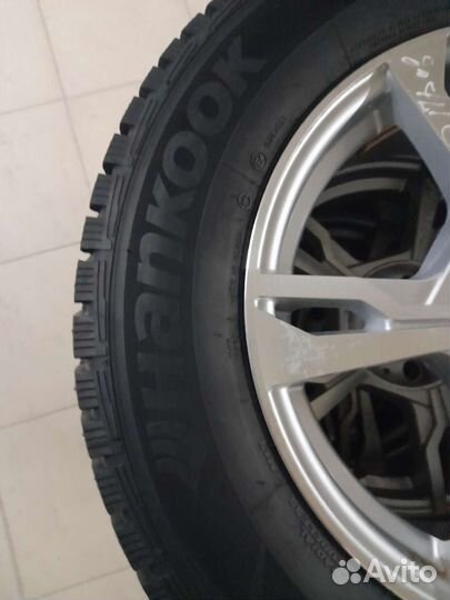 Зима шипы Hankook 215 65 16 5*114.3