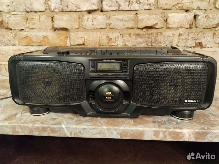 Магнитола hitachi винтаж