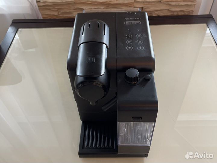 Кофеварка delonghi