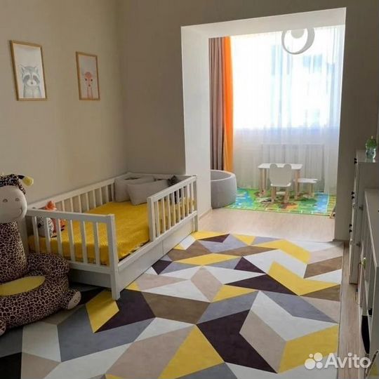 Кроватка из натурального дерева высокий борт сингл