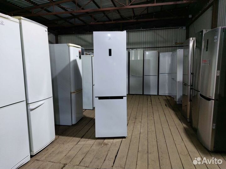 Холодильник бу Индезит DF5200.03Доставка. Гарантия