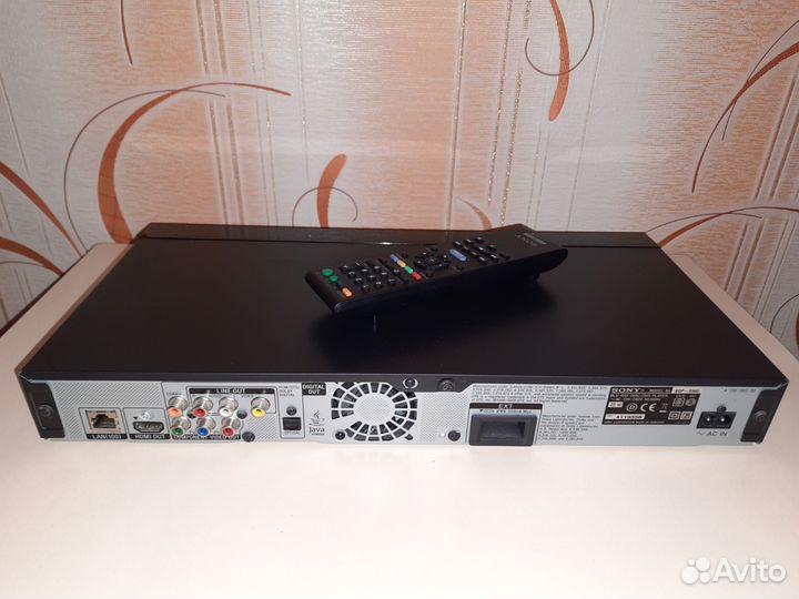 Blu ray плеер sony