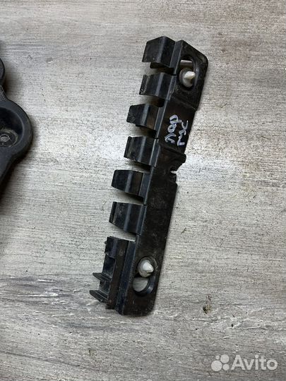 Лада ларгус крепление заднего бампера