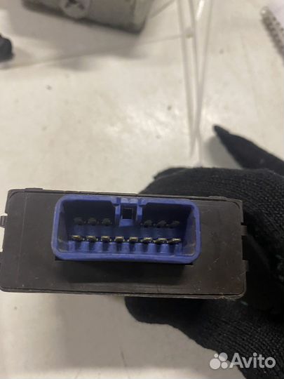 Блок управление электронный toyota carina E