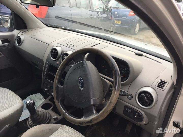Разбор на запчасти Ford Fusion 2002-2012
