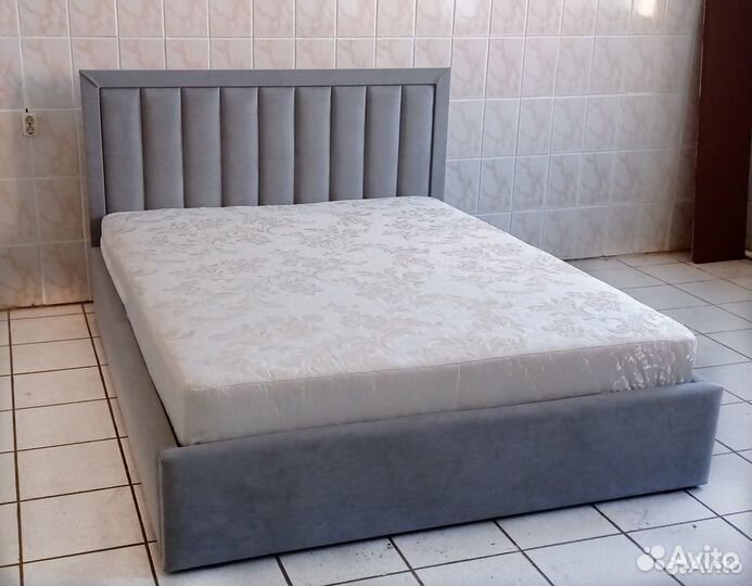 Новая кровать двуспальная