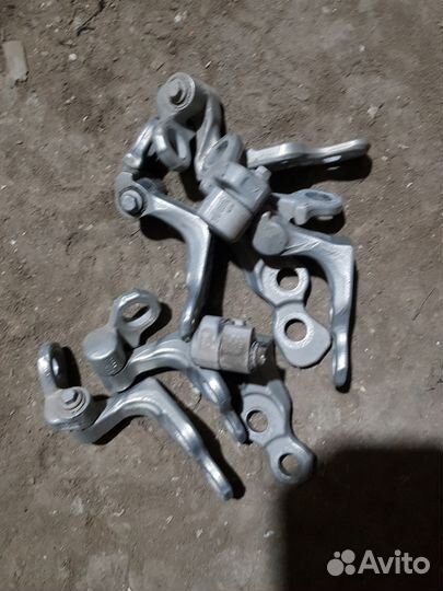 Петля двери Форд Куга (Ford Kuga) 1