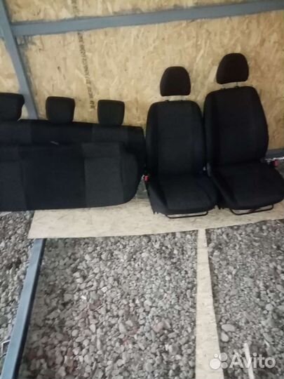 Сиденья на гранту datsun kalina