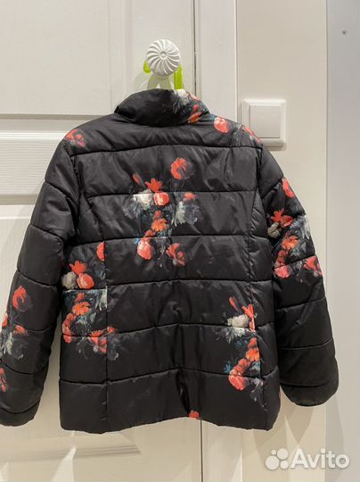 Куртка демисезоннаядля девочкт Zara