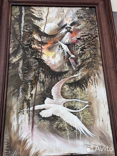 Картина на березовой коре (лебеди)