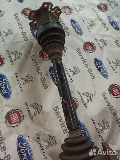 Привод (шрус) правый audi A-6/C-5.2002г.в