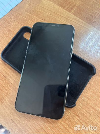 iPhone X, 64 ГБ