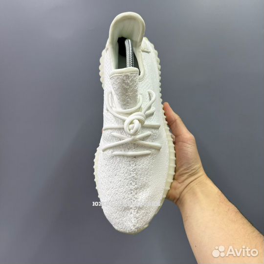 Кроссовки Yeezy Boost 350 V2 Cream White