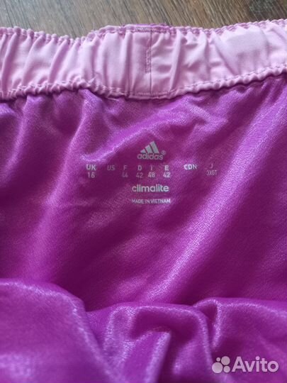 Шорты женские Adidas,L/48 размер