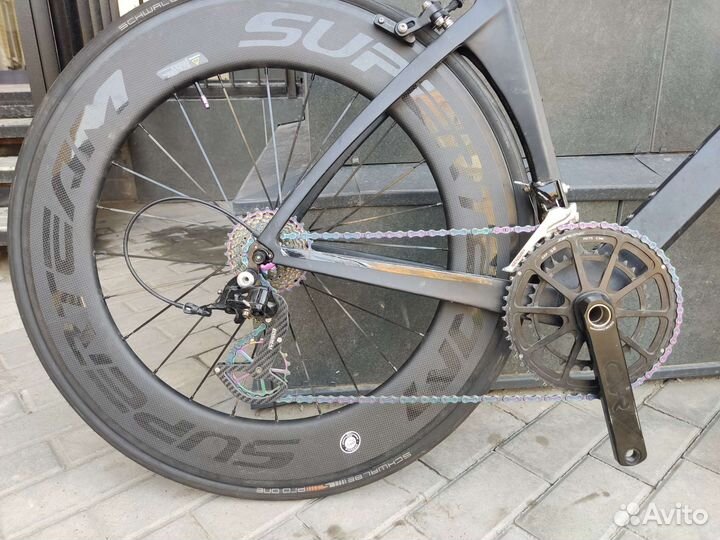 Карбоновый шоссейный велосипед