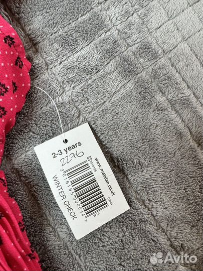 Новое нарядное платье для девочки Matalan