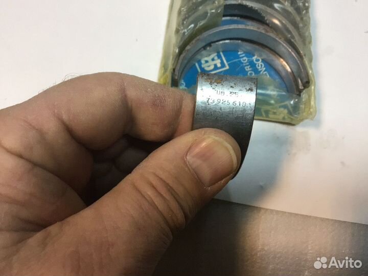 Вкладыши mercedes W-123 W-201 E-124 коренные 0,25