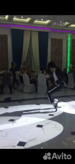 Майкл Джексон в Астрахани. Шоу. Танец. Выступление