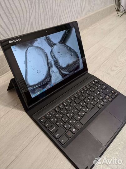 Планшет Lenovo miix 3-1030