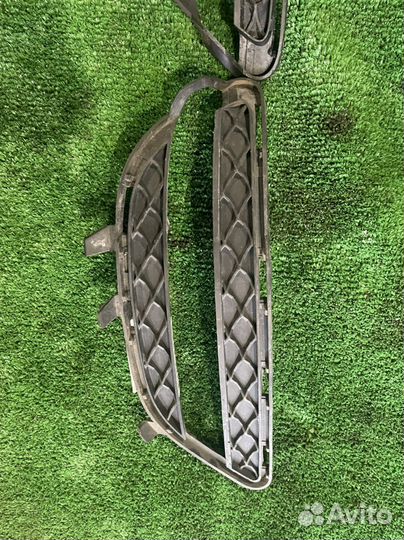 Решетка под дхо mercedes 218 cls 2011 год