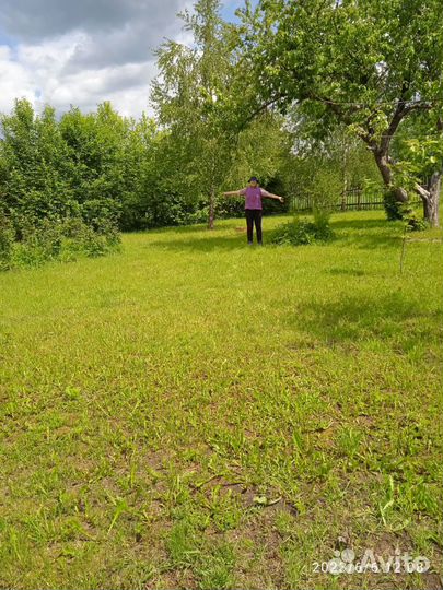 Покос травы триммером