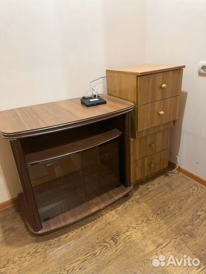 Кровать двухспальная с тумбочками