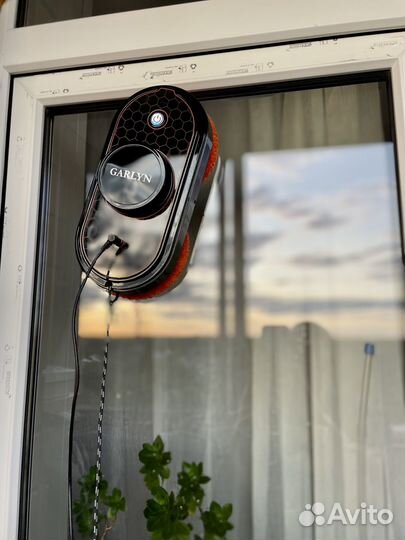 Сдам в аренду робота-мойщика окон