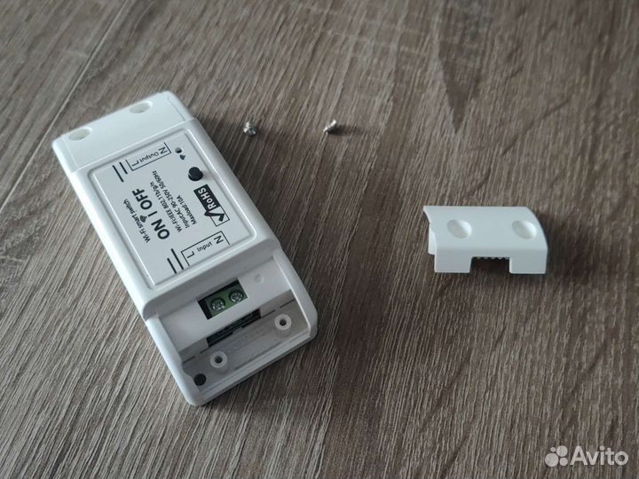 Умный выключатель tuya