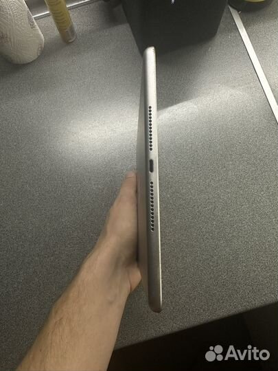 iPad 2018 128гб 6го поколения