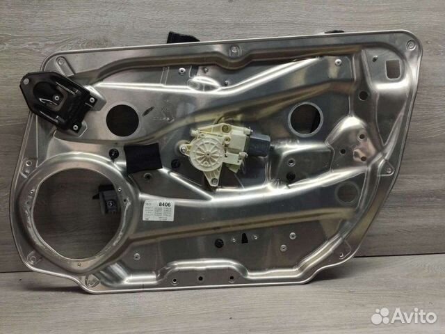 Стеклоподъемник Mercedes C W204