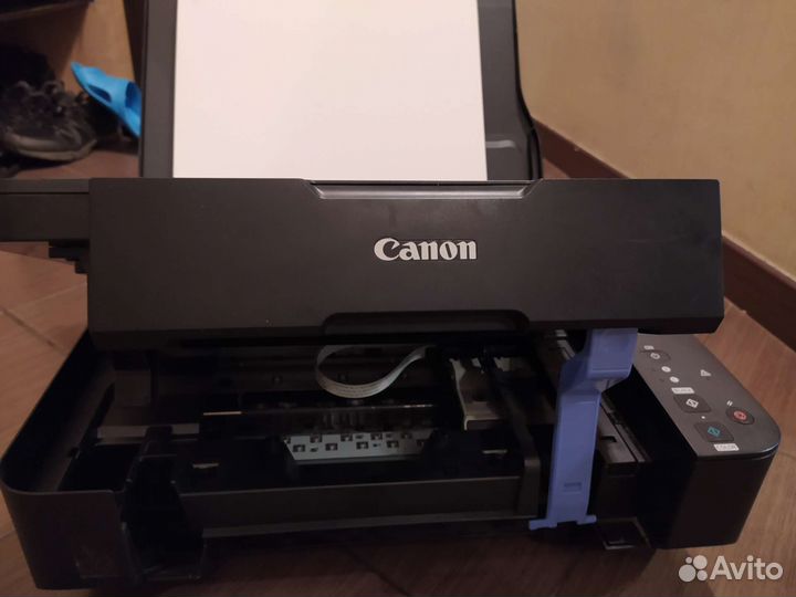 Принтер сканер копир цветной