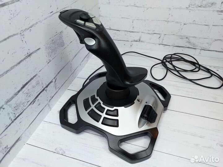 Джойстик Logitech extreme 3D PRO