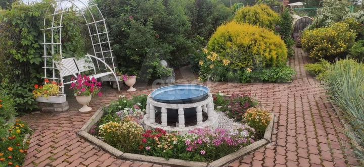 Дом 144 м² на участке 21,6 сот.