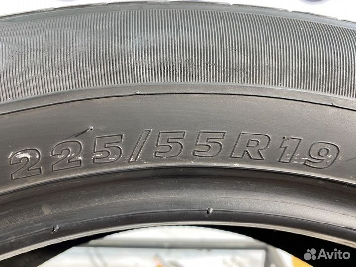 Kumho Solus KH16 225/55 R19 96W