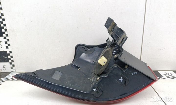 Фонарь задний правый наружный Lexus LX 3 Restail 2