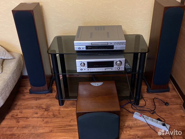 Колонки Monitor audio с уселителем