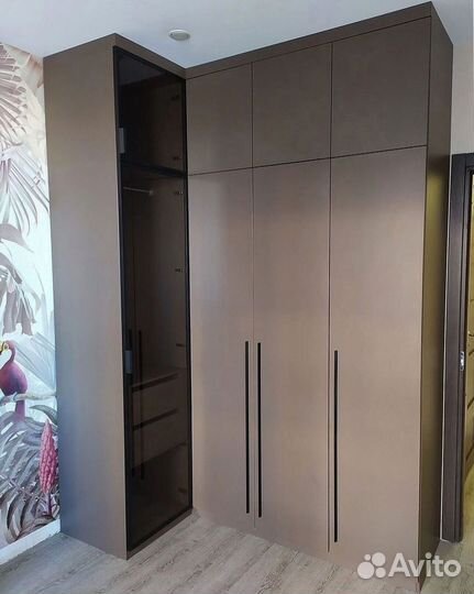 Шкаф на заказ / Бесплатный выезд и замер