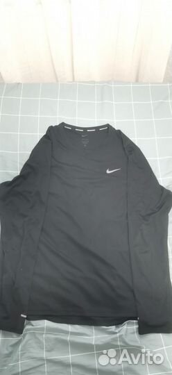 Лонгслив nike