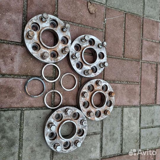 Переходные проставки с 5х112 на 5х130 с болтами