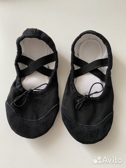 Гимнастический купальник 110-116р с чешками