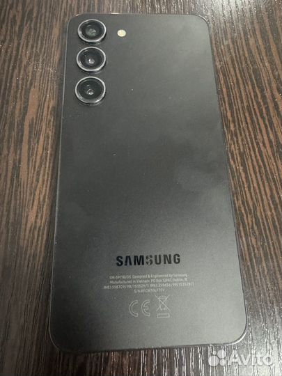 Samsung Galaxy S23, 8/256 ГБ