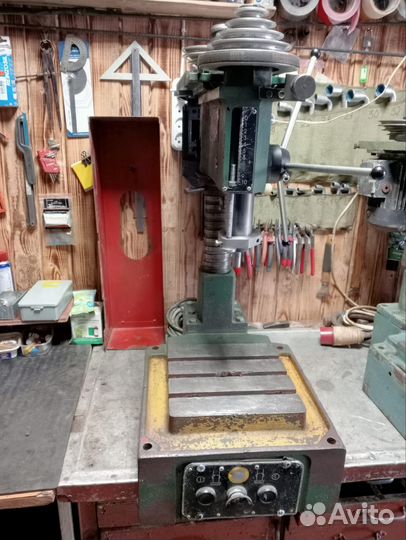 Сверлильный станок 2м112
