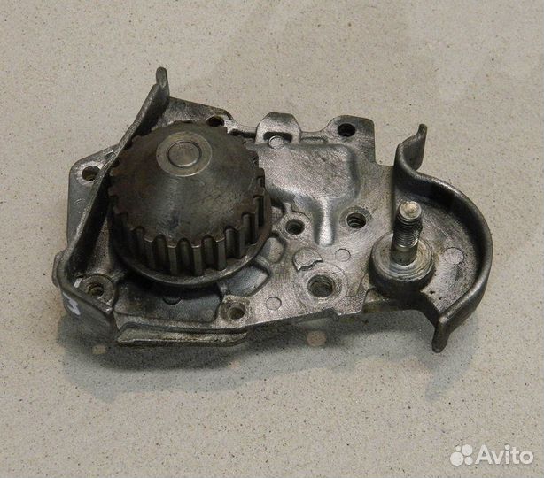 Помпа Renault Kangoo 1.4