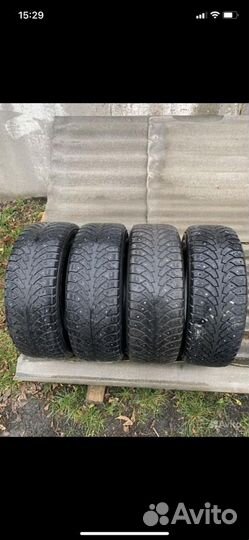 Nokian Tyres Hakkapeliitta 4 215/60 R16