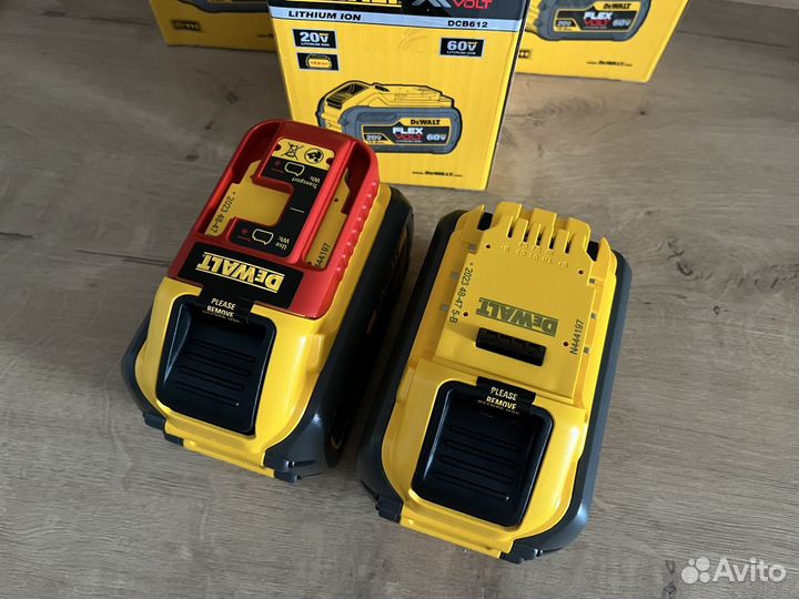 Шуруповерт для ледобура комплект Dewalt dcd999Flex