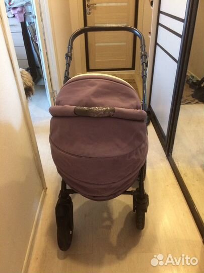 Коляска прогулочная Zippy