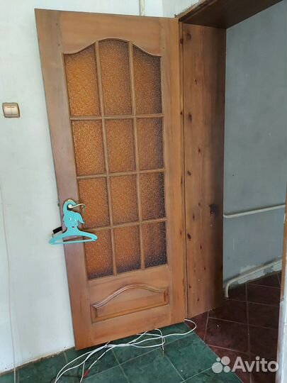 Дверь межкомнатная из массива сосны